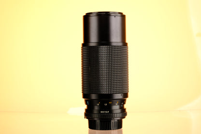 Minolta 75-200mm f/4.5 MD Lens