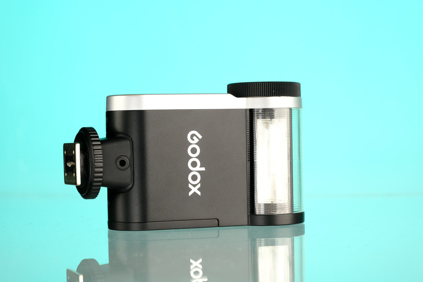 Godox ia32 Compact Hotshoe Flash