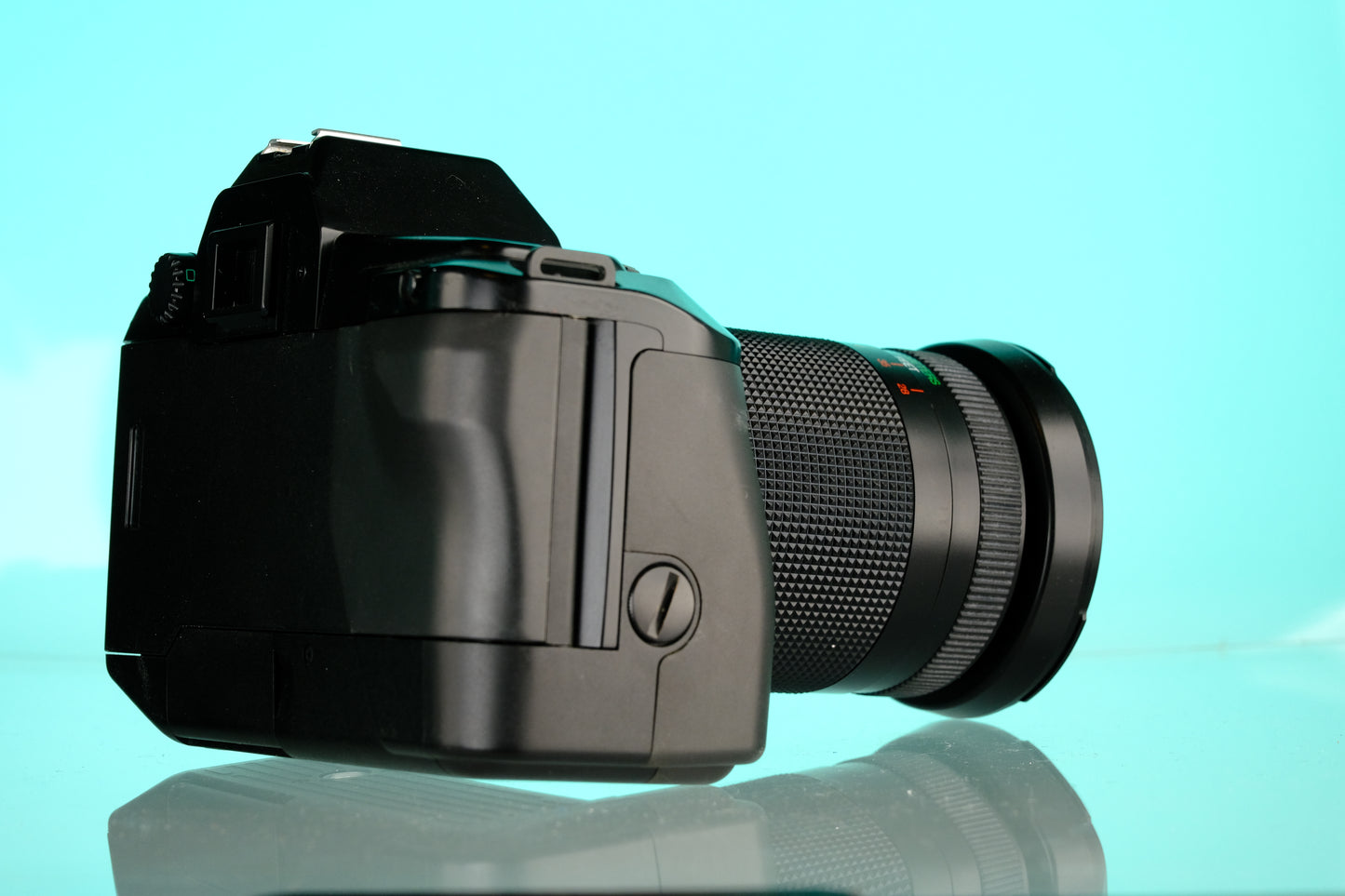 Canon EOS 650 35mm SLR Film Camera + Phoenix 28-210mm f/3.5-5.6 AF Zoom Lens