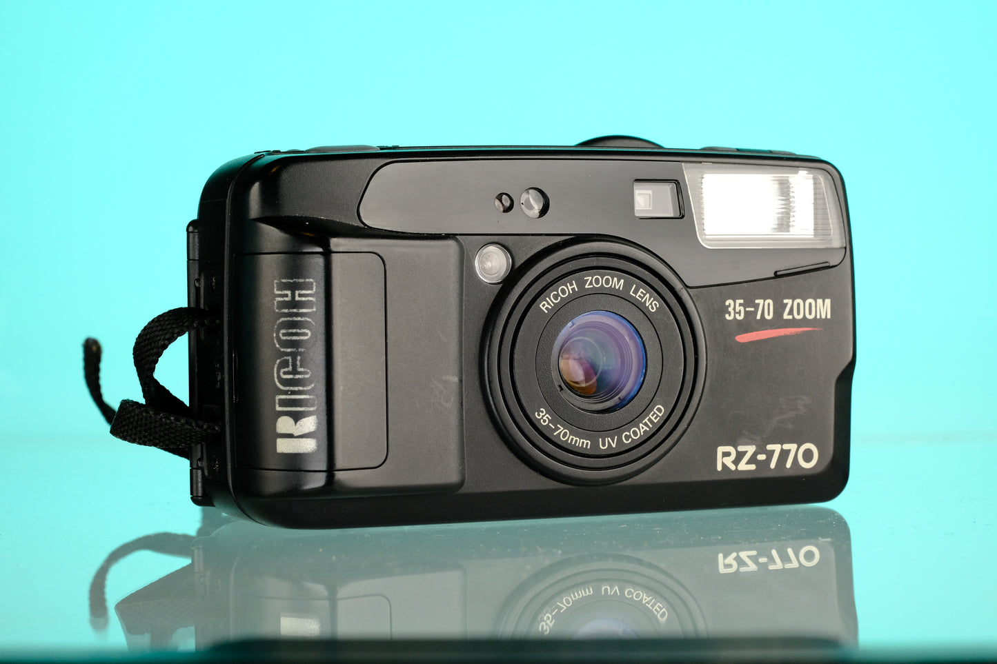 Ricoh RZ-770 35mm Point & Shoot Film Camera