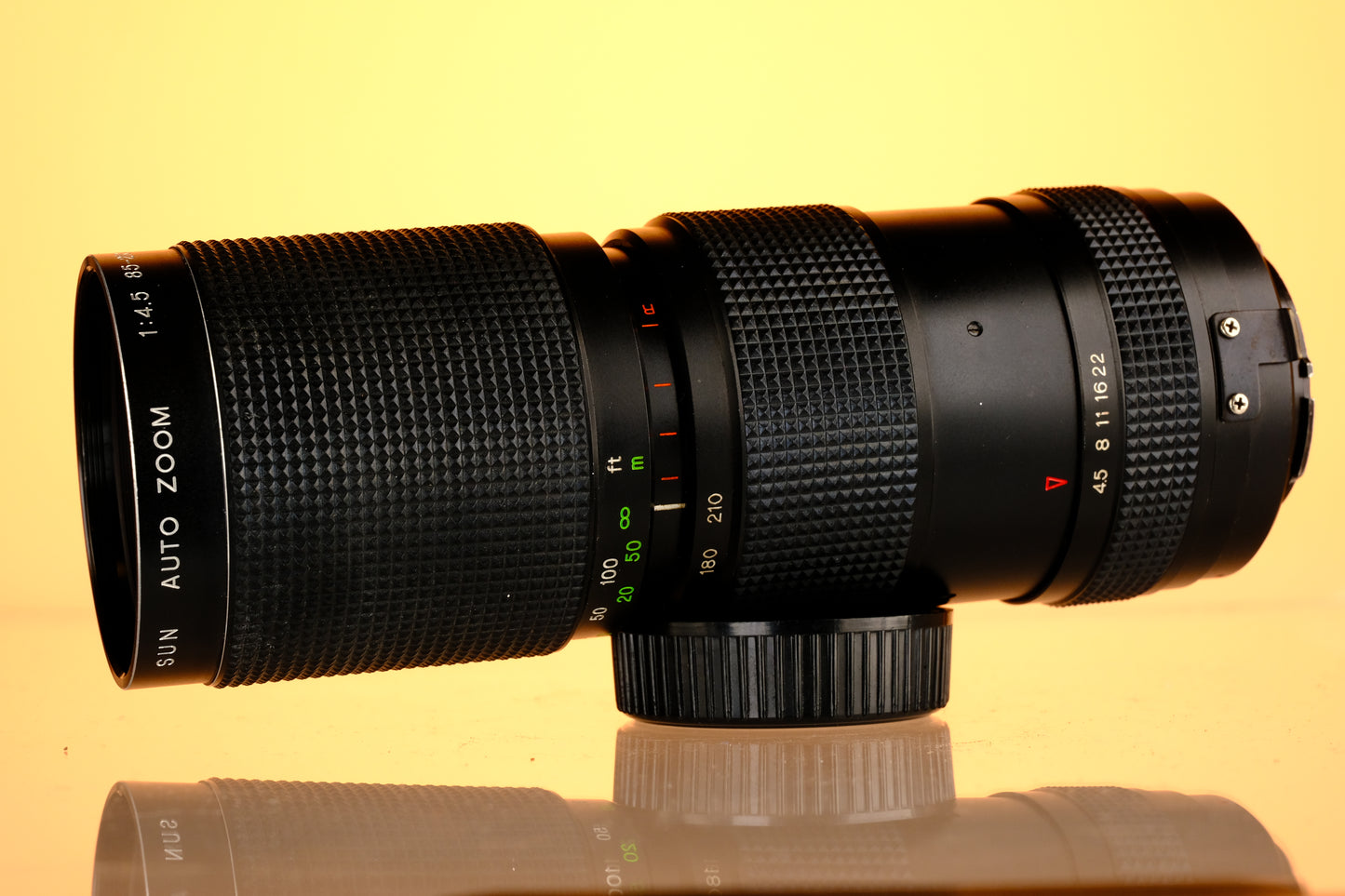 Sun 85-210mm f/4.5 Minolta MD Lens
