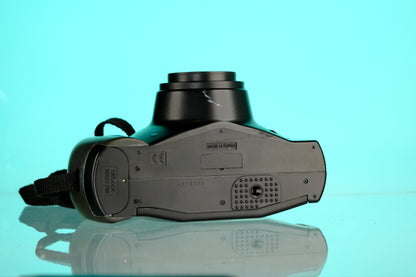 Samsung ECX 1 35mm Point and Shoot Camera