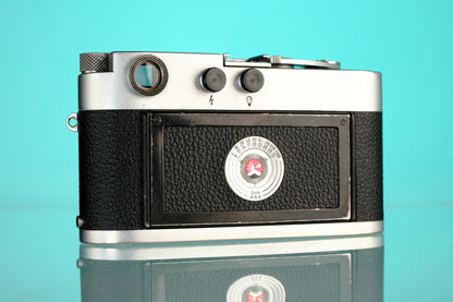 Leica M3 Rangefinder + Leica Summicron 50mm f/2 Lens