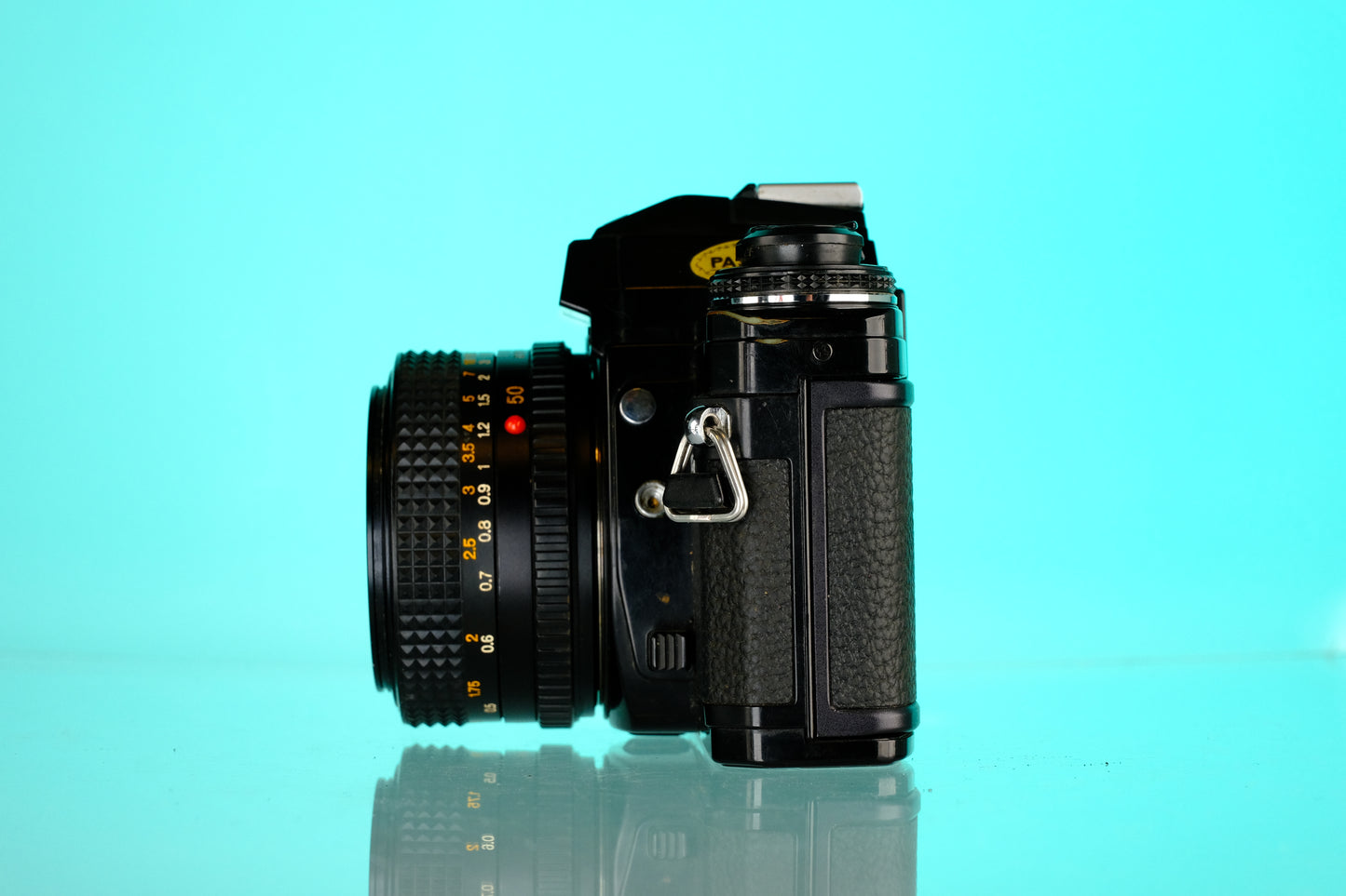 Minolta X-700 35mm SLR Film Camera + 50mm f/1.7