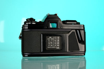 Minolta X-700 35mm SLR Film Camera + 50mm f/1.7