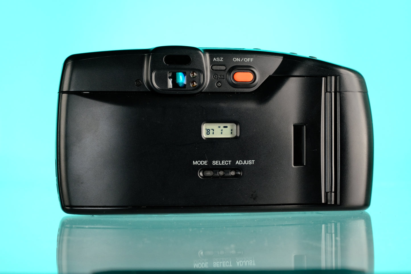 Minolta Freedom Zoom 9T 35mm Point and Shoot Camera