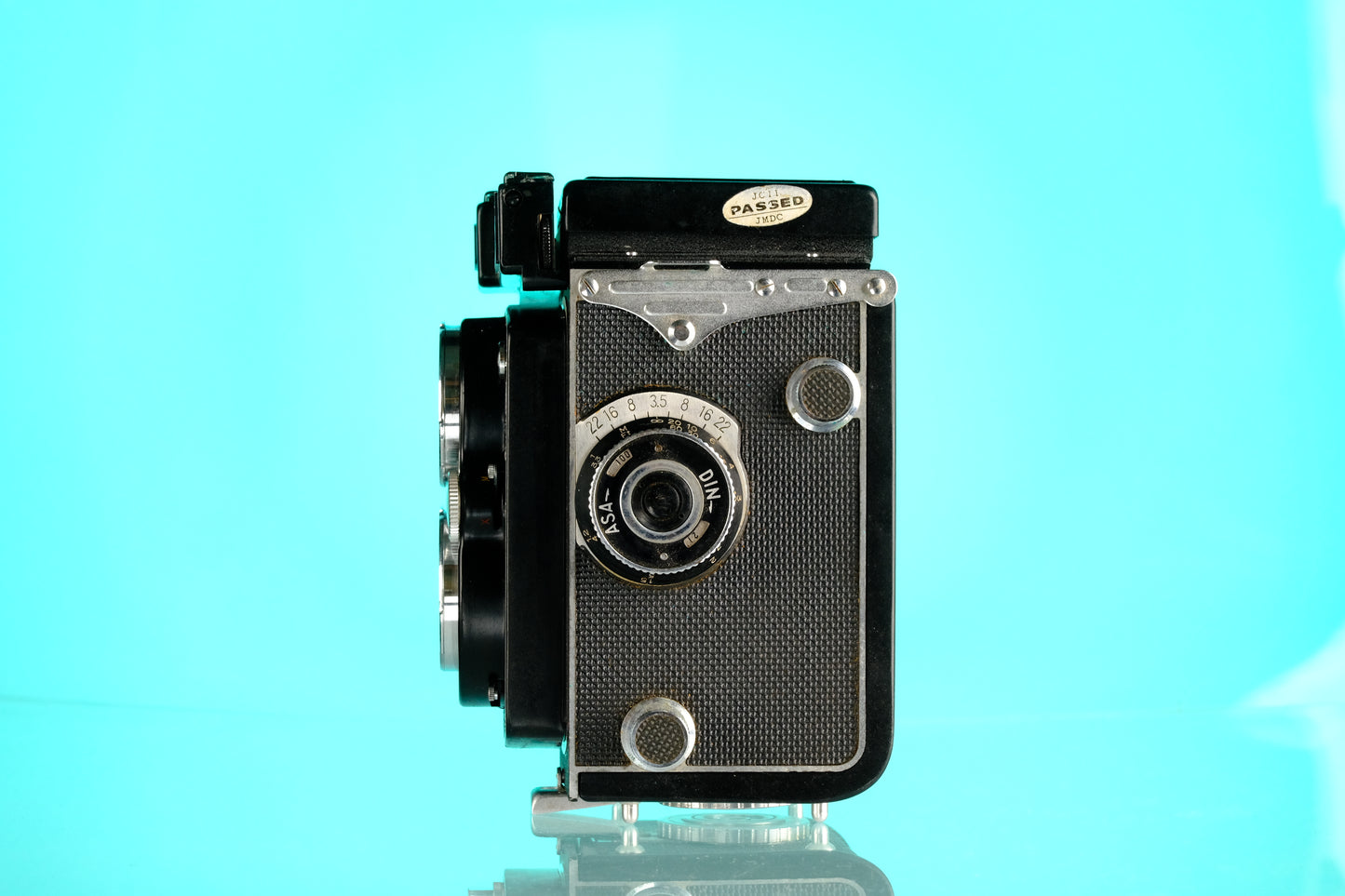 Yashica-Mat EM TLR