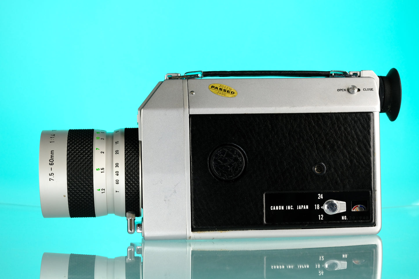 Canon Auto Zoom 814 Super 8mm Movie Camera