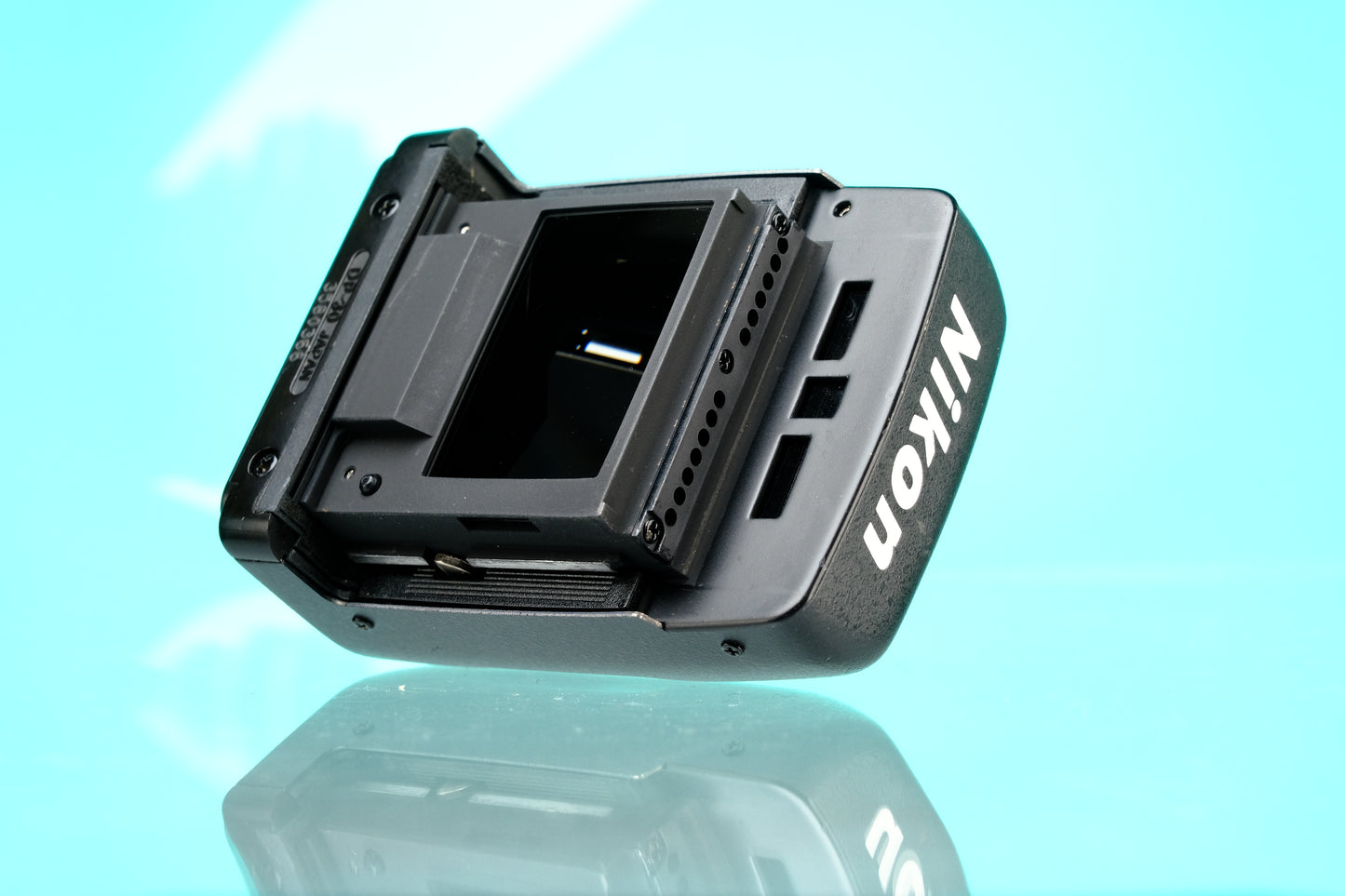 Nikon F5 DP-30 Viewfinder Prism