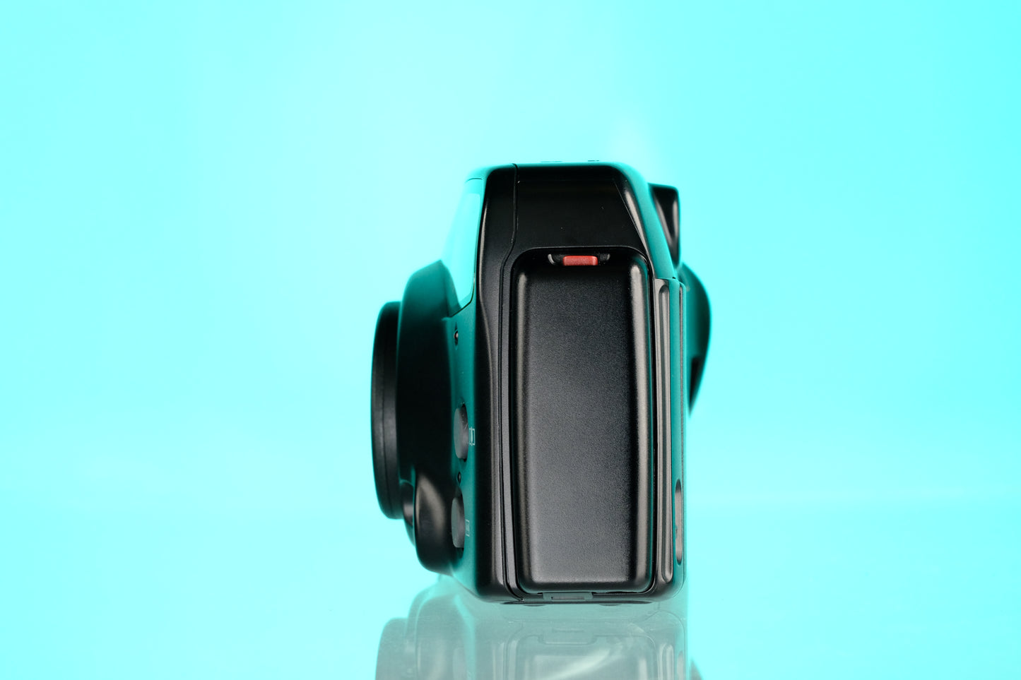 Canon Autoboy AIAF Zoom 35mm Point and Shoot Camera