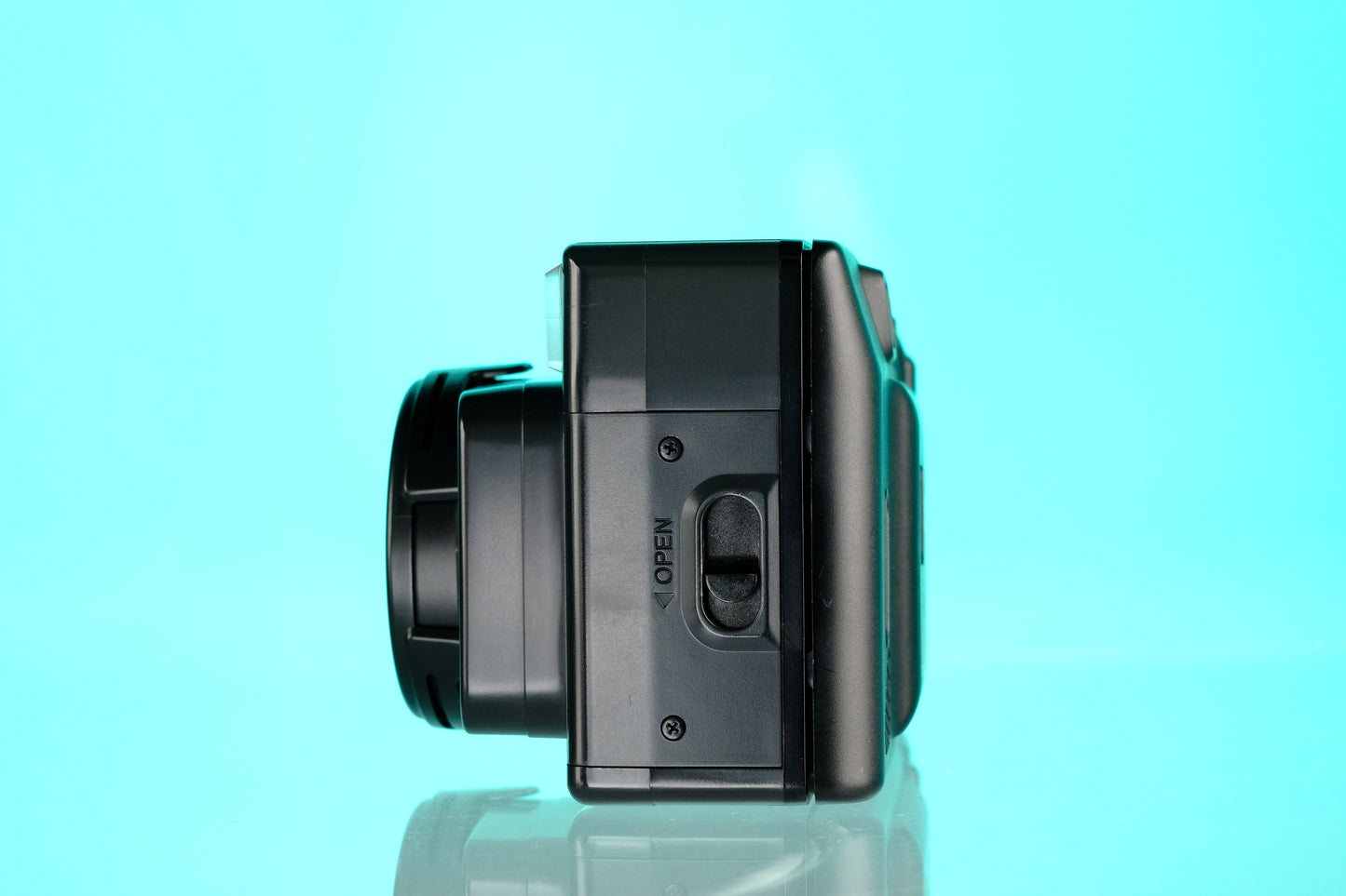 Konica MR. 640 35mm Point and Shoot Film Camera