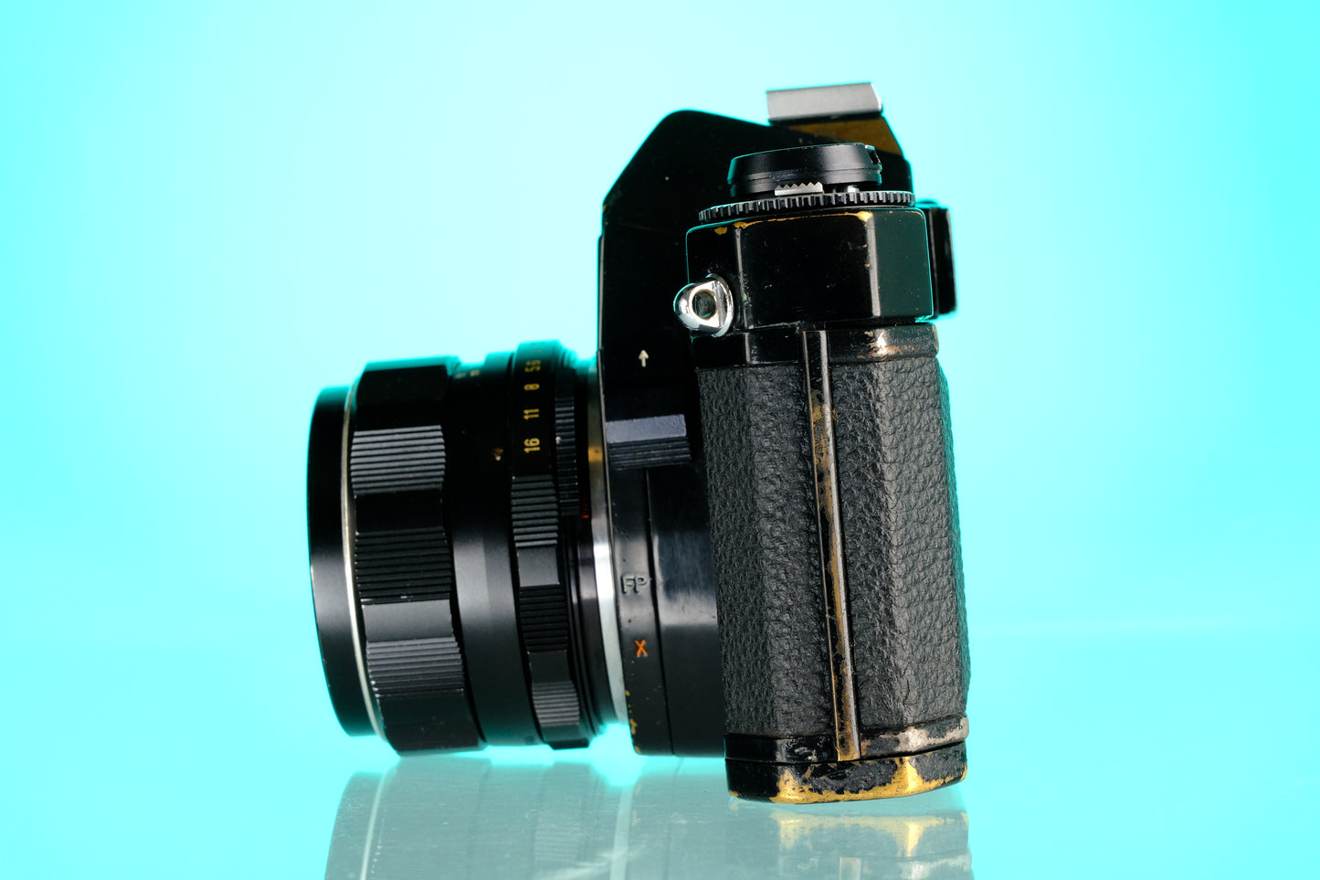 Pentax Spotmatic SPF 35mm SLR Film Camera + 55mm f/2 Super Takumar Lens