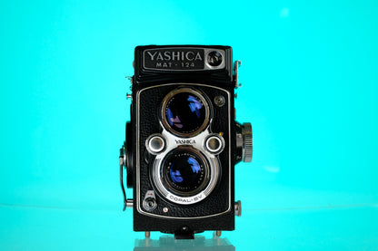 Yashica Mat 124 6x6 120 TLR Film Camera