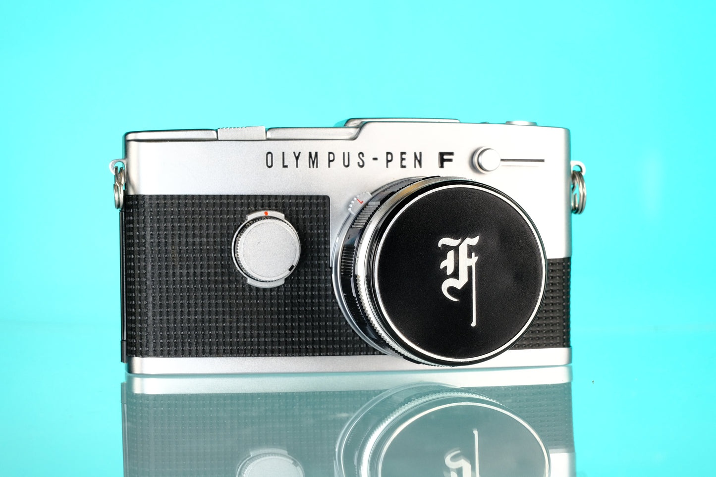 Olympus PEN FV + G.Zuiko 40mm f/1.4 Lens