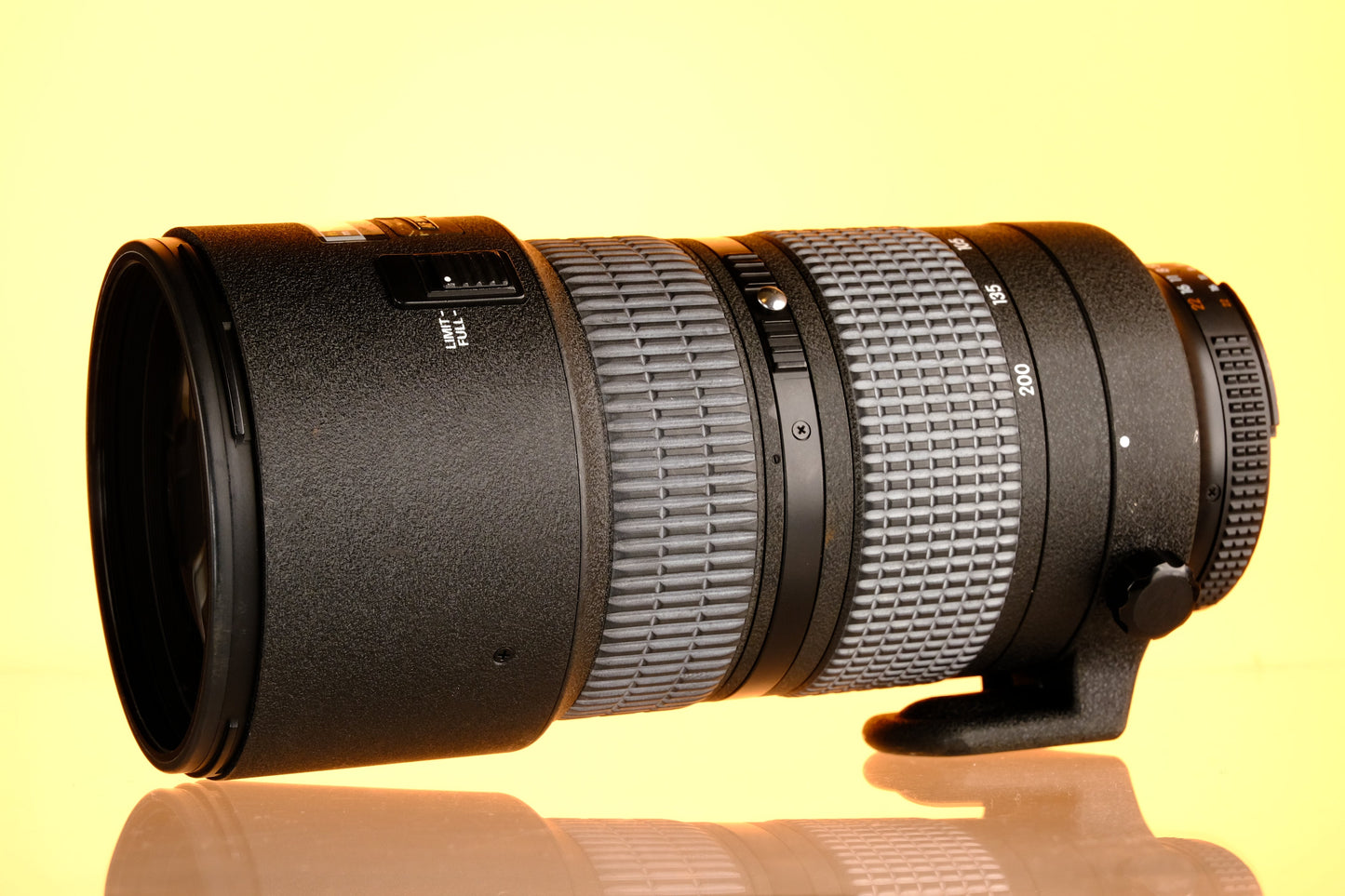 Nikon AF Nikkor 80-200mm f/2.8 ED Lens