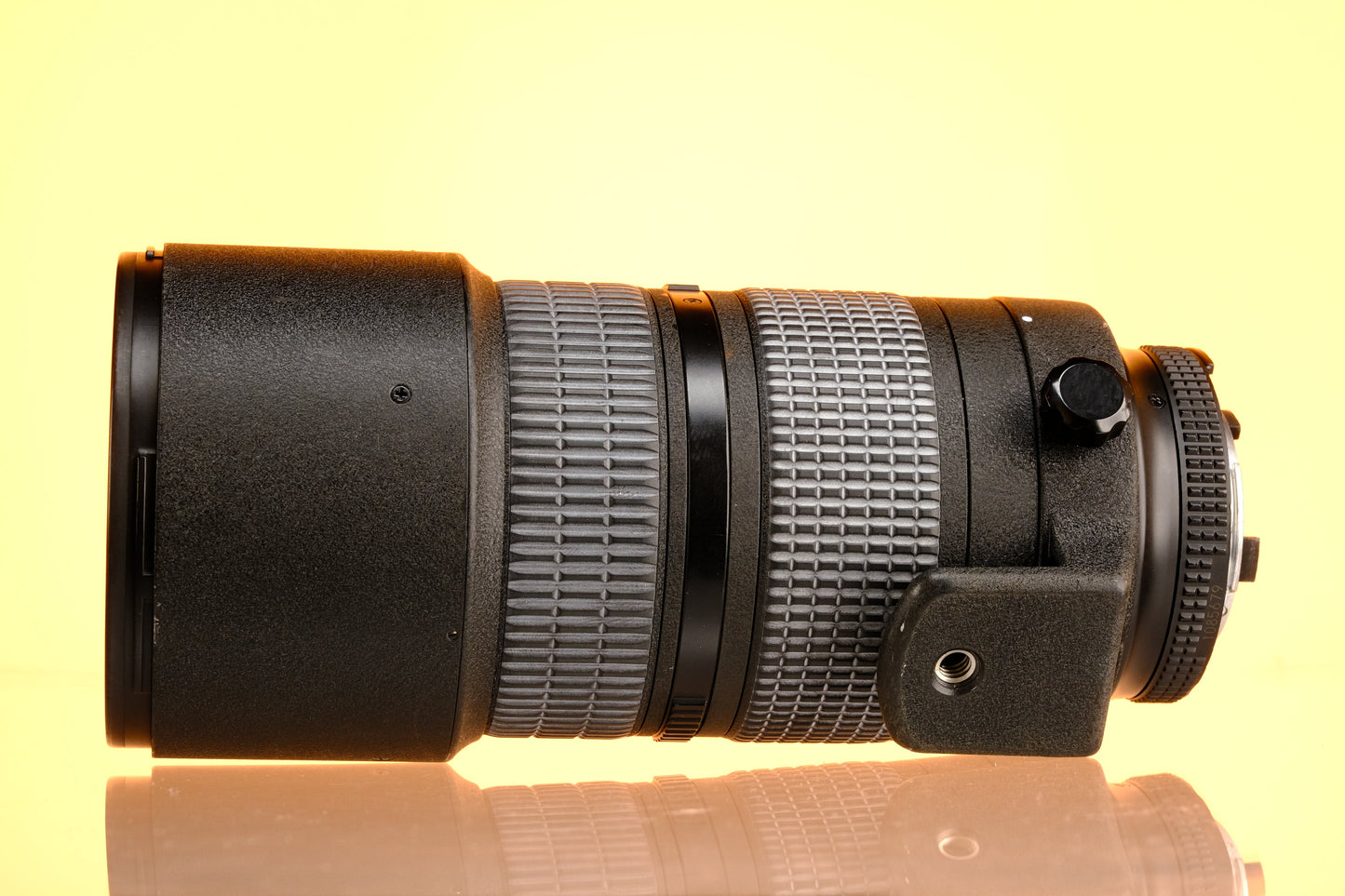 Nikon AF Nikkor 80-200mm f/2.8 ED Lens