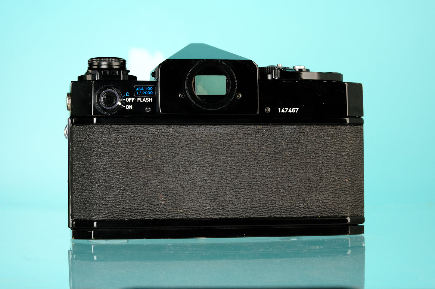 Canon F-1 35mm SLR Film Camera + 35mm f/2 SSC Lens