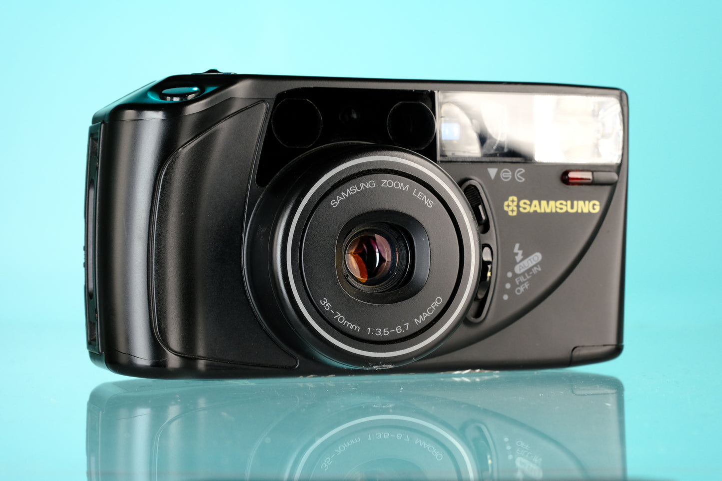 Samsung AF Zoom 700 35mm Point and Shoot Film Camera