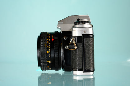Minolta X-370 35mm SLR Film Camera + 50mm f/1.7 Lens