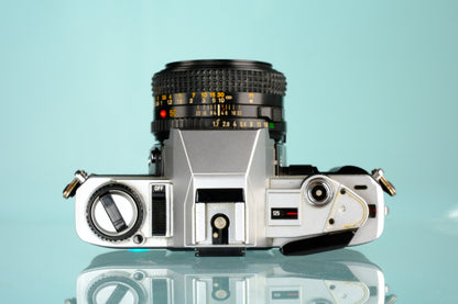 Minolta X-370 35mm SLR Film Camera + 50mm f/1.7 Lens