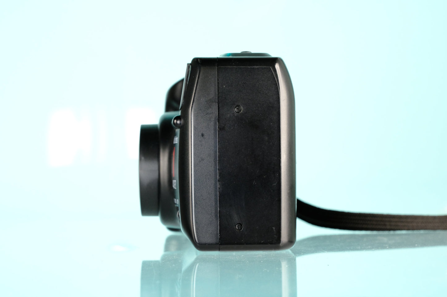 Vivitar Series 1 35mm Point and Shoot