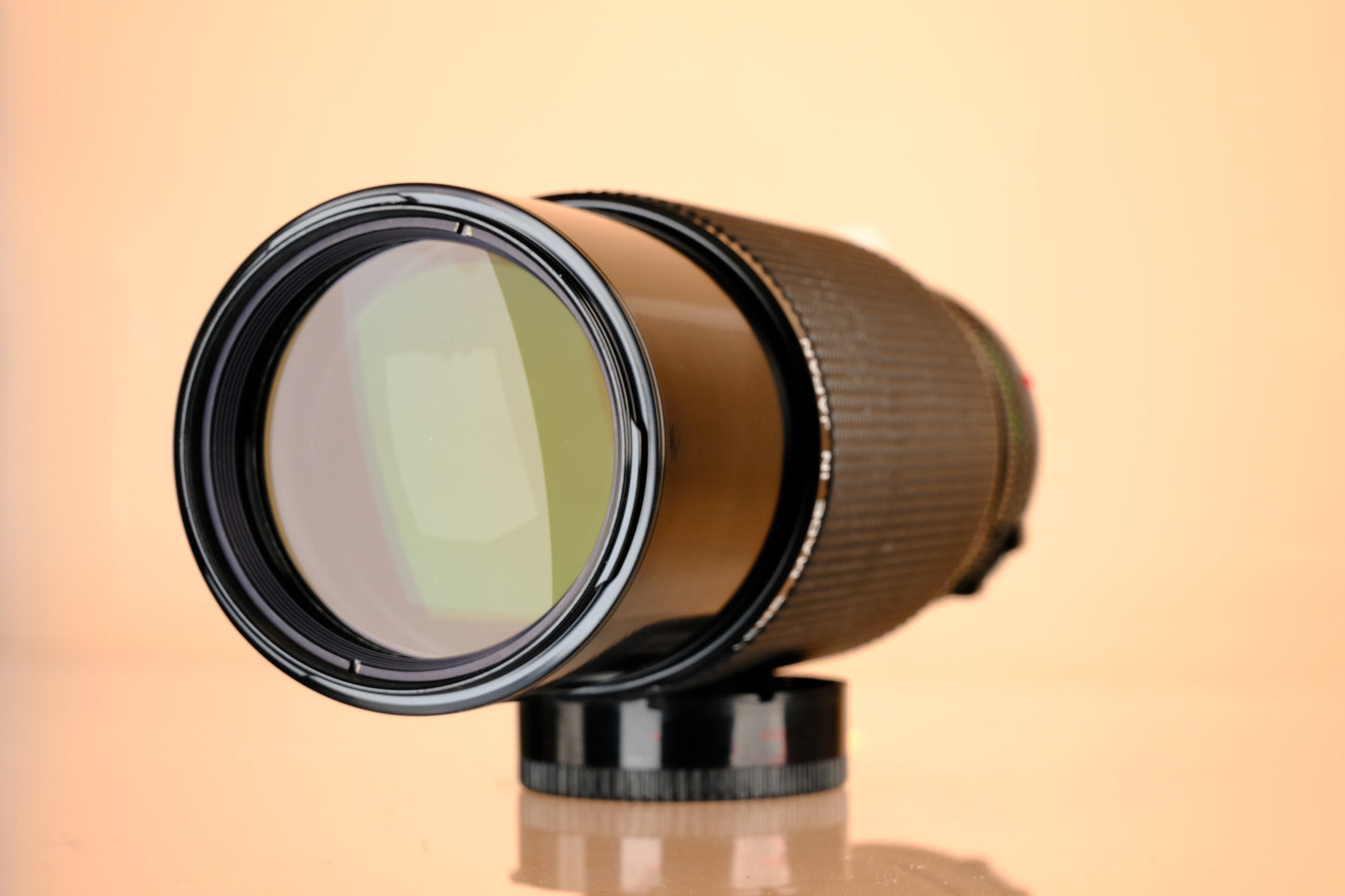 Canon 100-300mm f/5.6 Zoom nFD Lens