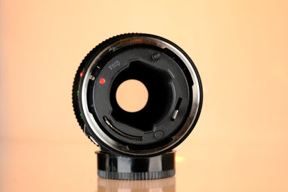 Canon 100-300mm f/5.6 Zoom nFD Lens