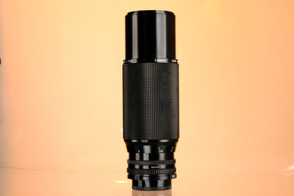 Canon 100-300mm f/5.6 Zoom nFD Lens