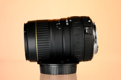 Quantaray 100-300mm f/4.5-6.7 Canon EF Mount Lens