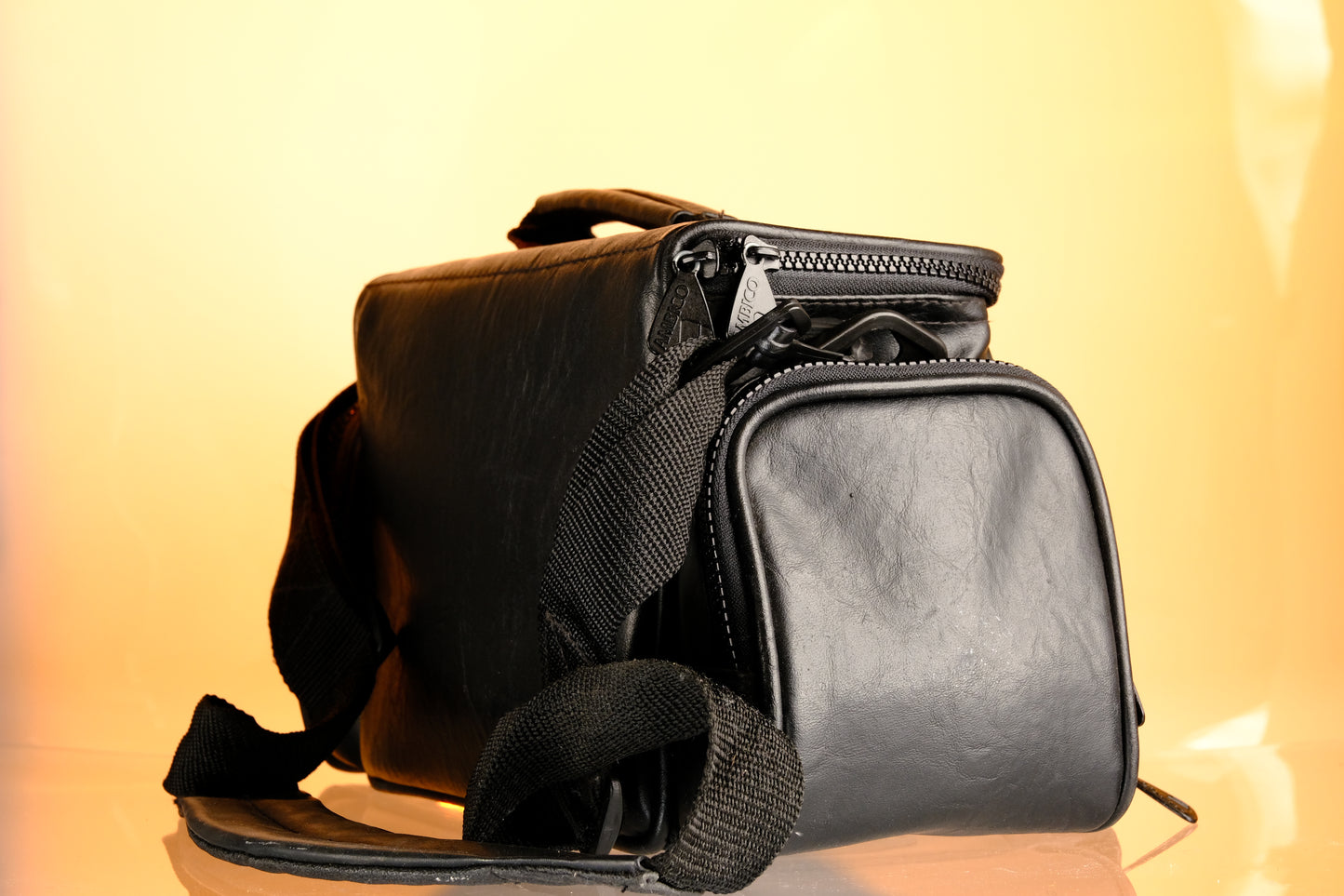 Ambico Vintage Leather Camera Bag