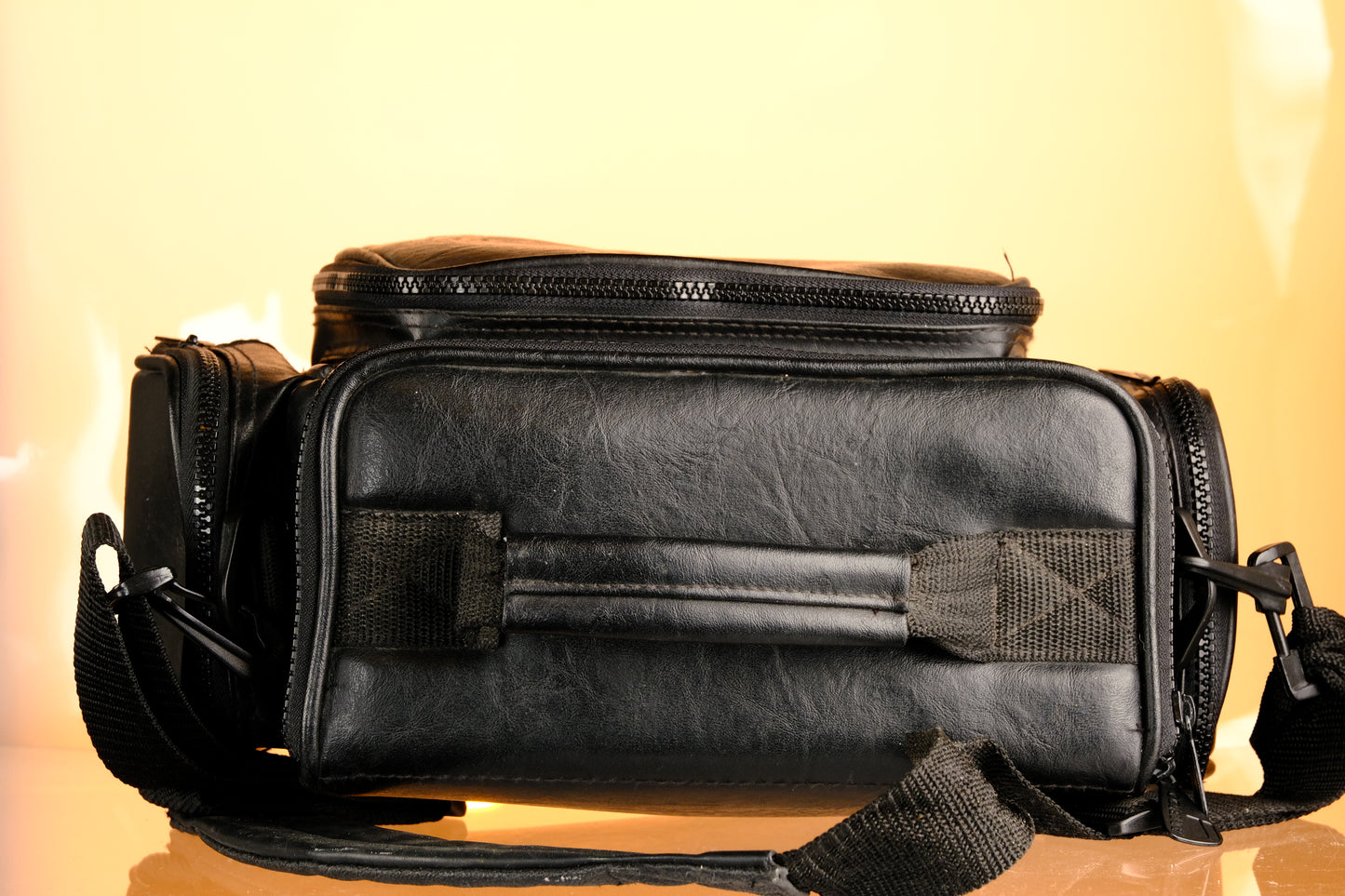 Ambico Vintage Leather Camera Bag