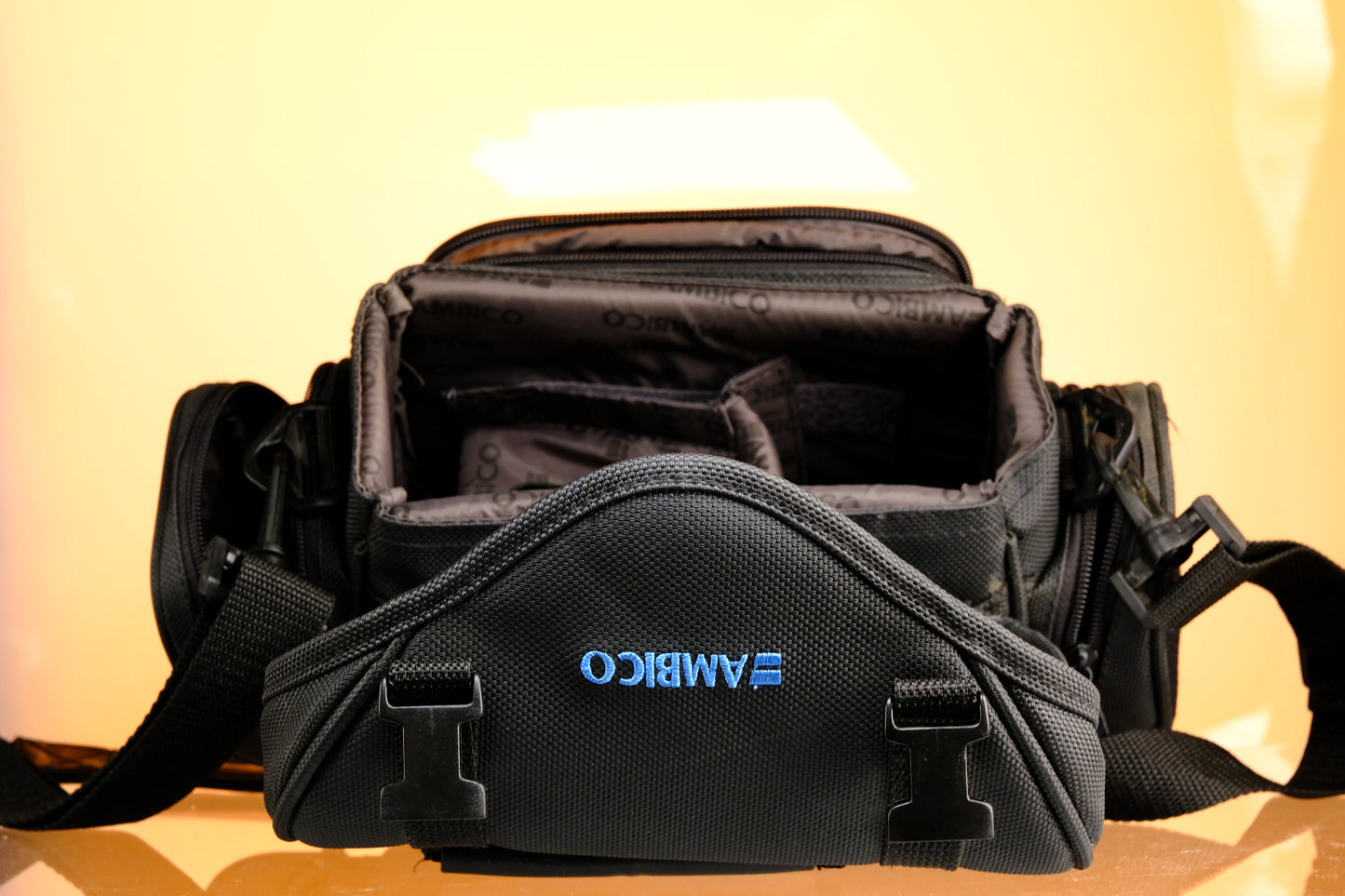 Ambico Vintage Camera Bag