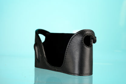 Mr Zhou Leather Half Case - Leica M4