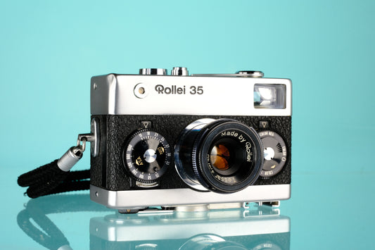 Rollei 35 35mm Viewfinder Camera 40mm Tessar f/3.5 - Singapore Model