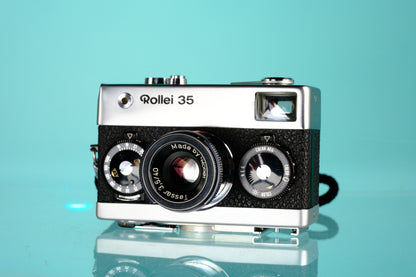 Rollei 35 35mm Viewfinder Camera 40mm Tessar f/3.5 - Singapore Model