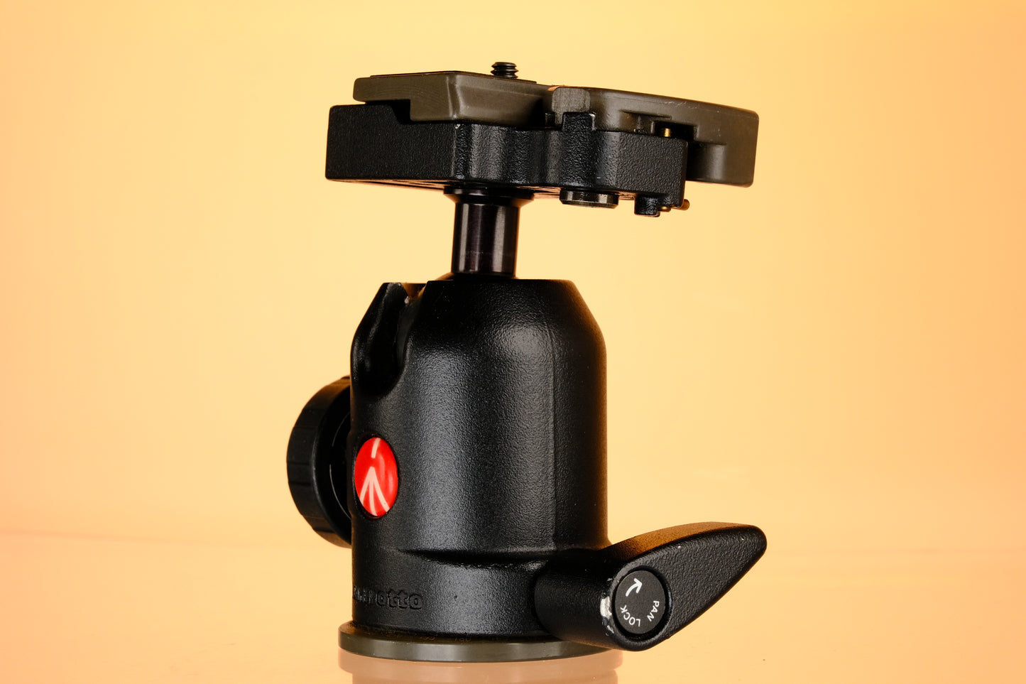 Manfrotto 488RC2 Tripod Head + RC2 Quick-Release Plate
