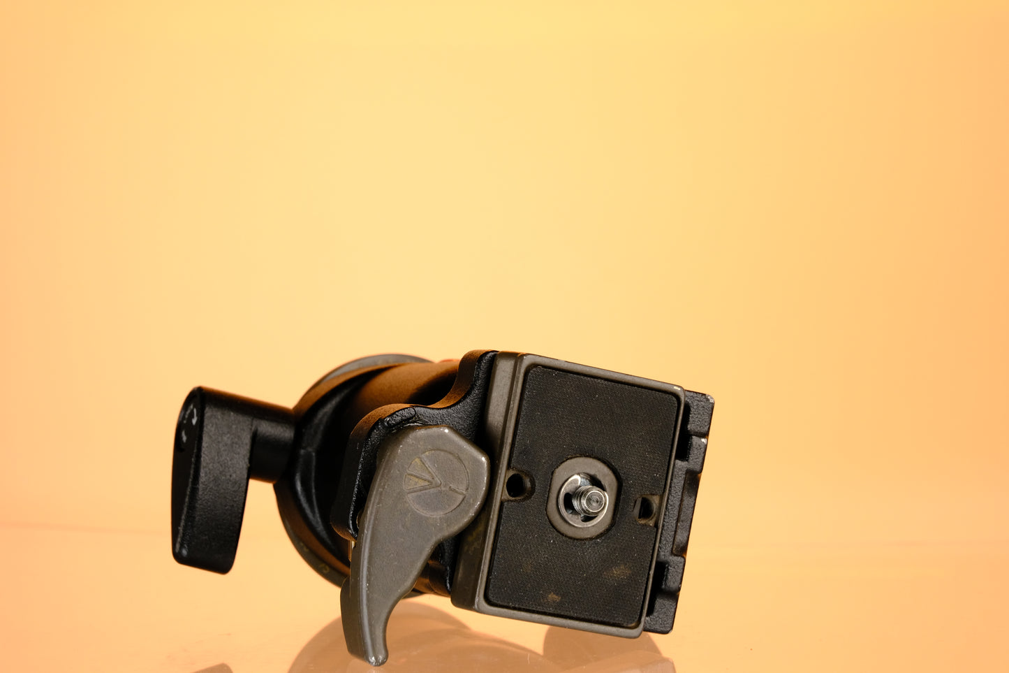 Manfrotto 488RC2 Tripod Head + RC2 Quick-Release Plate
