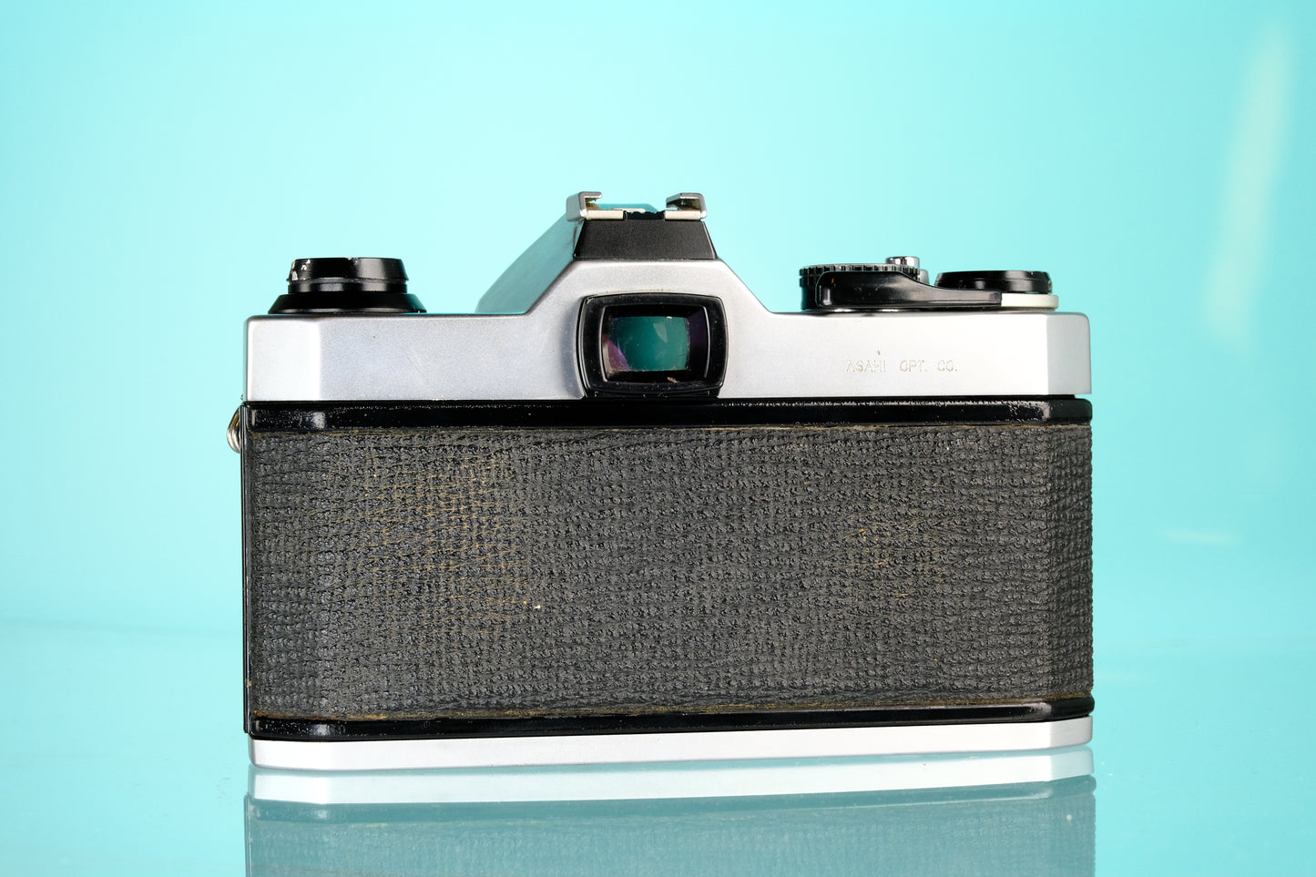 Pentax K1000 35mm SLR Film Camera + Tokina 28-70mm f/3.5 Lens
