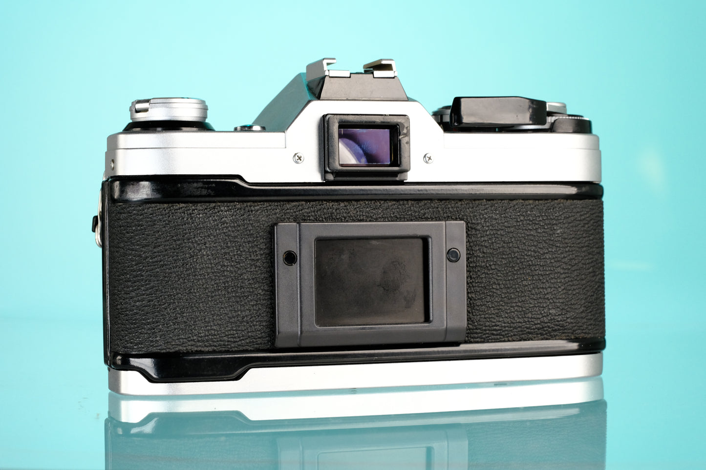 Canon AE-1 35mm SLR Film Camera + 50mm f/1.8 FD Lens