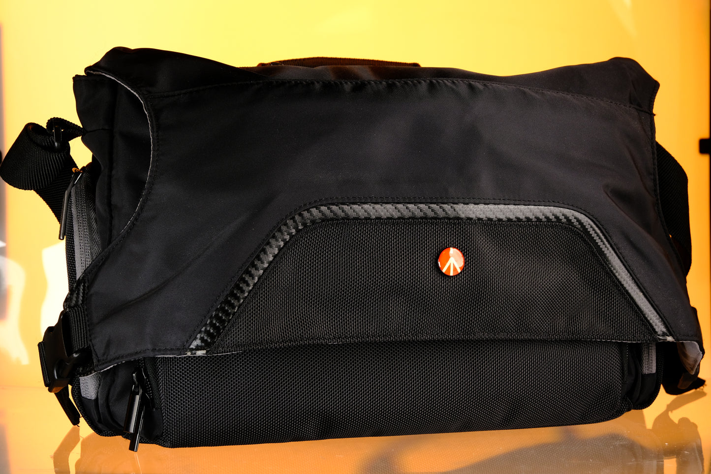 Manfrotto Advanced Pixi Small Messenger Camera Bag