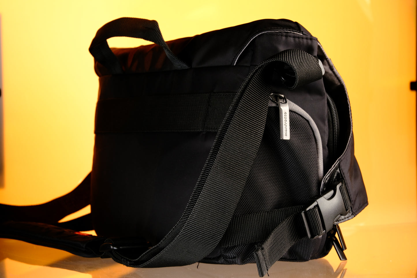Manfrotto Advanced Pixi Small Messenger Camera Bag