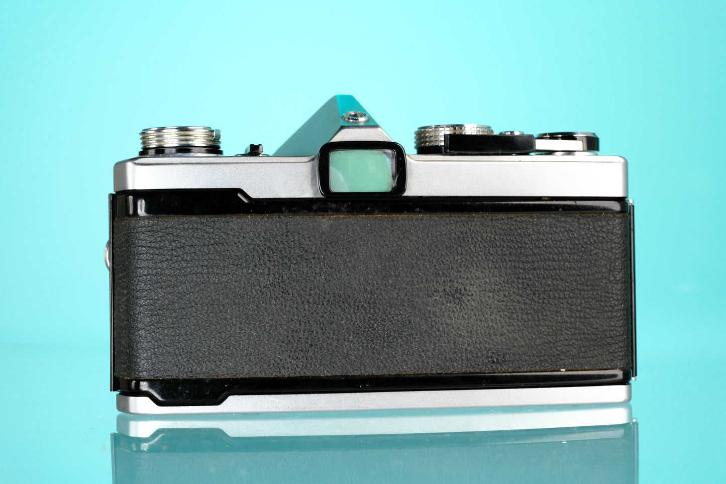 Olympus OM-1 35mm SLR Film Camera + 50mm f/1.8 Lens