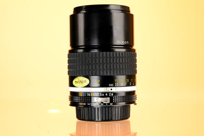 Nikon Nikkor 135mm f/2.8 Ai Lens