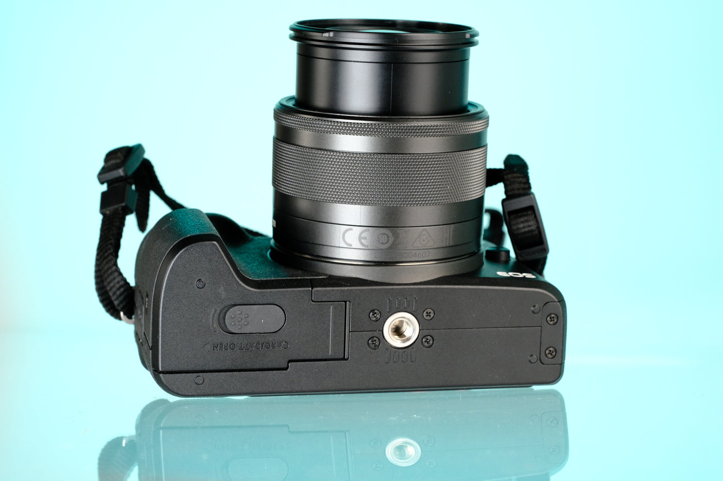 Canon EOS M50 MKII APSC Mirrorless Camera + EF-M 15-45mm f/3.5-6.3 Lens