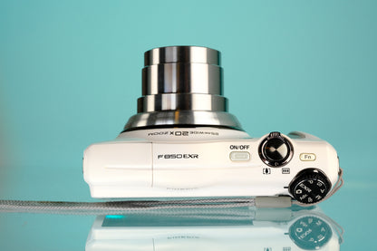 Fujifilm Finepix F850 EXR 16mp CMOS Digicam