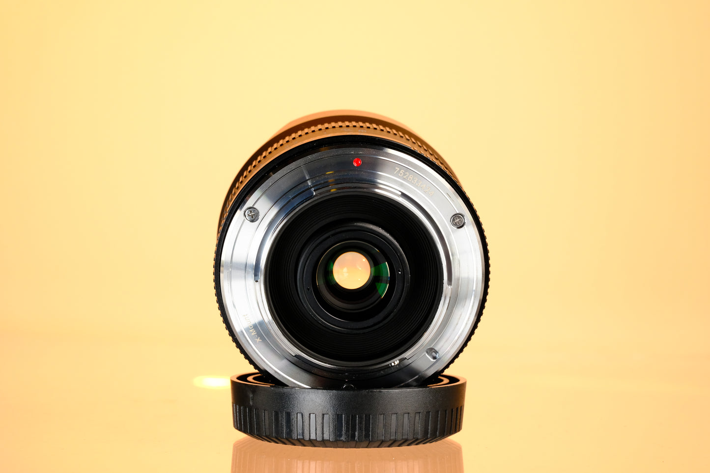 Brightin Star 7.5mm f/2.8 Fuji X Mount Lens