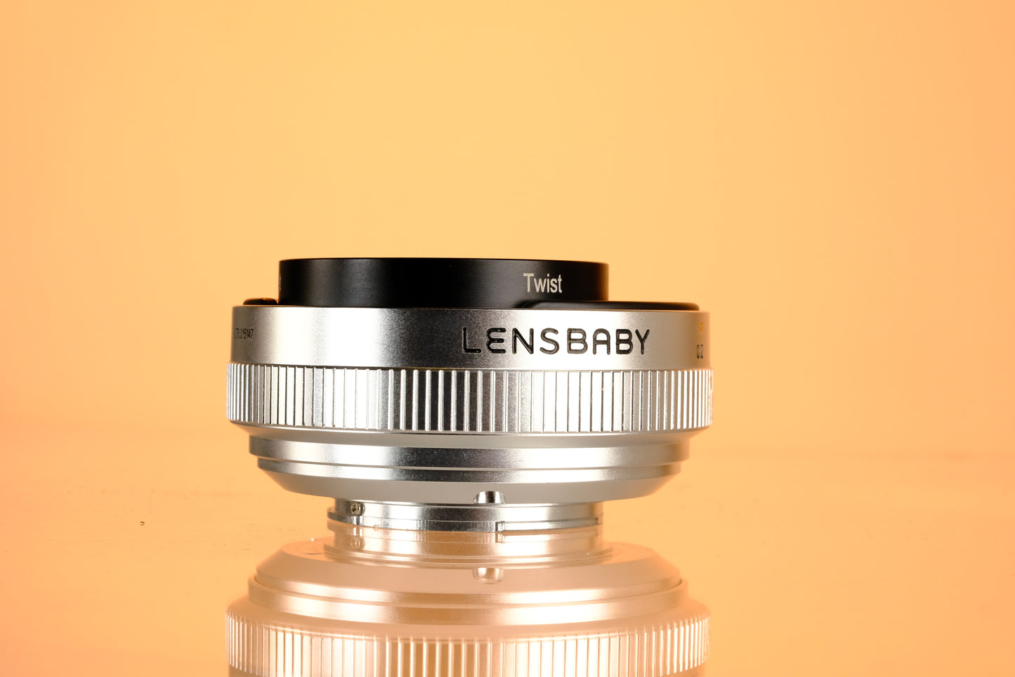 Lensbaby Trio 28mm f/2.8 Turret Lens w/ Filter Kit Fuji X Mount