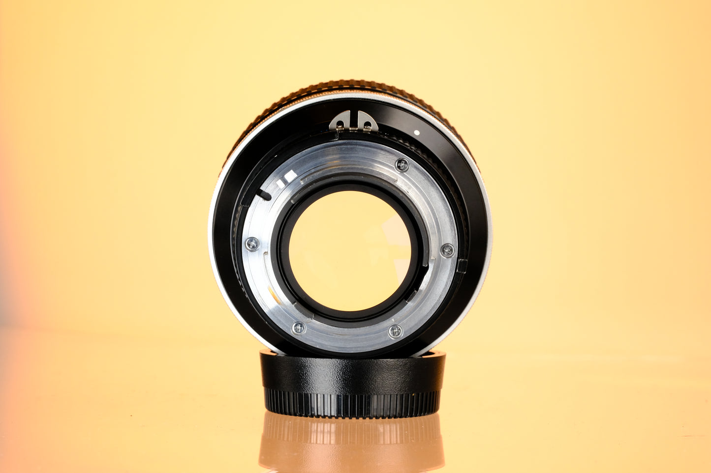 Nikon Nikkor 85mm f/1.4 Ai-S Lens