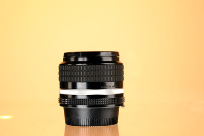 Nikon Nikkor 35mm f/2.8 Ai-S Lens