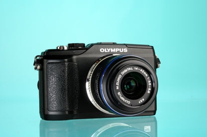 Olympus Pen EPL2 Micro 4/3 Mirrorless Camera w/ 14-42mm Zoom Lens
